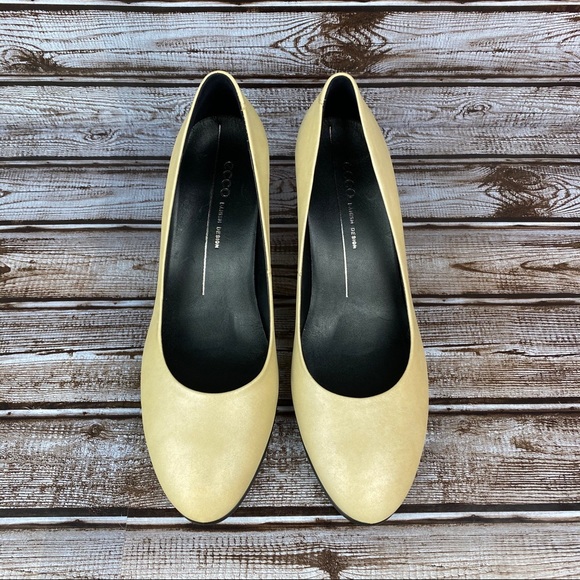 NEW! ECCO Shape 55 Plateau Beige Block Heel Sz 7.5 - Picture 3 of 9